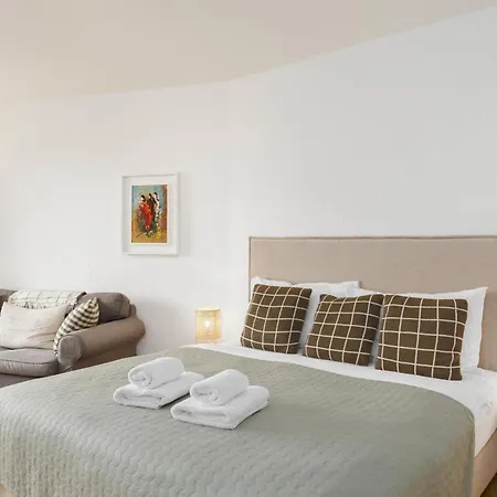Double Modern.11 * Ascona