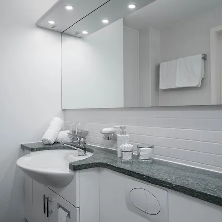 Double Modern-11 By Interhome * אסקונה